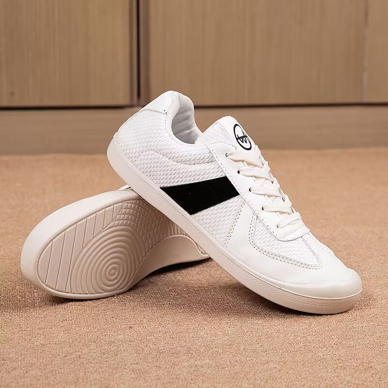 Women'S Shoes Size 40 In Us - 女性のスポーツシューズ高級カジュアルテニスアウトドアウォーキングランニングファッションフラットホワイトメッシュ快適なスニーカーシューズ女性用