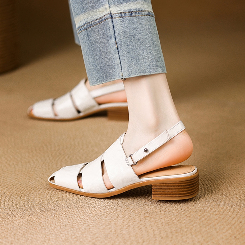 新しい夏の女性のサンダル本革の靴女性のためのスクエアトゥチャ - Square Toe Mule のレビューと価格