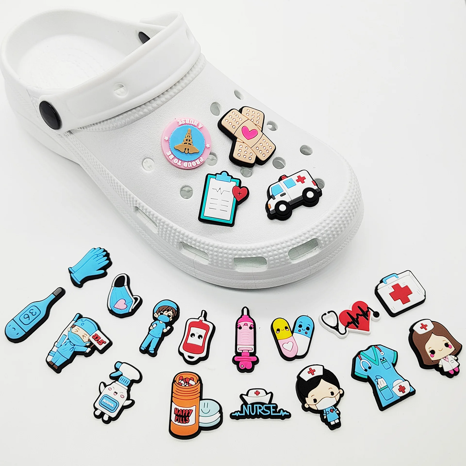 男性と女性のためのPVC靴チャーム,医療,病院,バッジ,衣類 - Women'S Shoes Crocs のレビューと価格