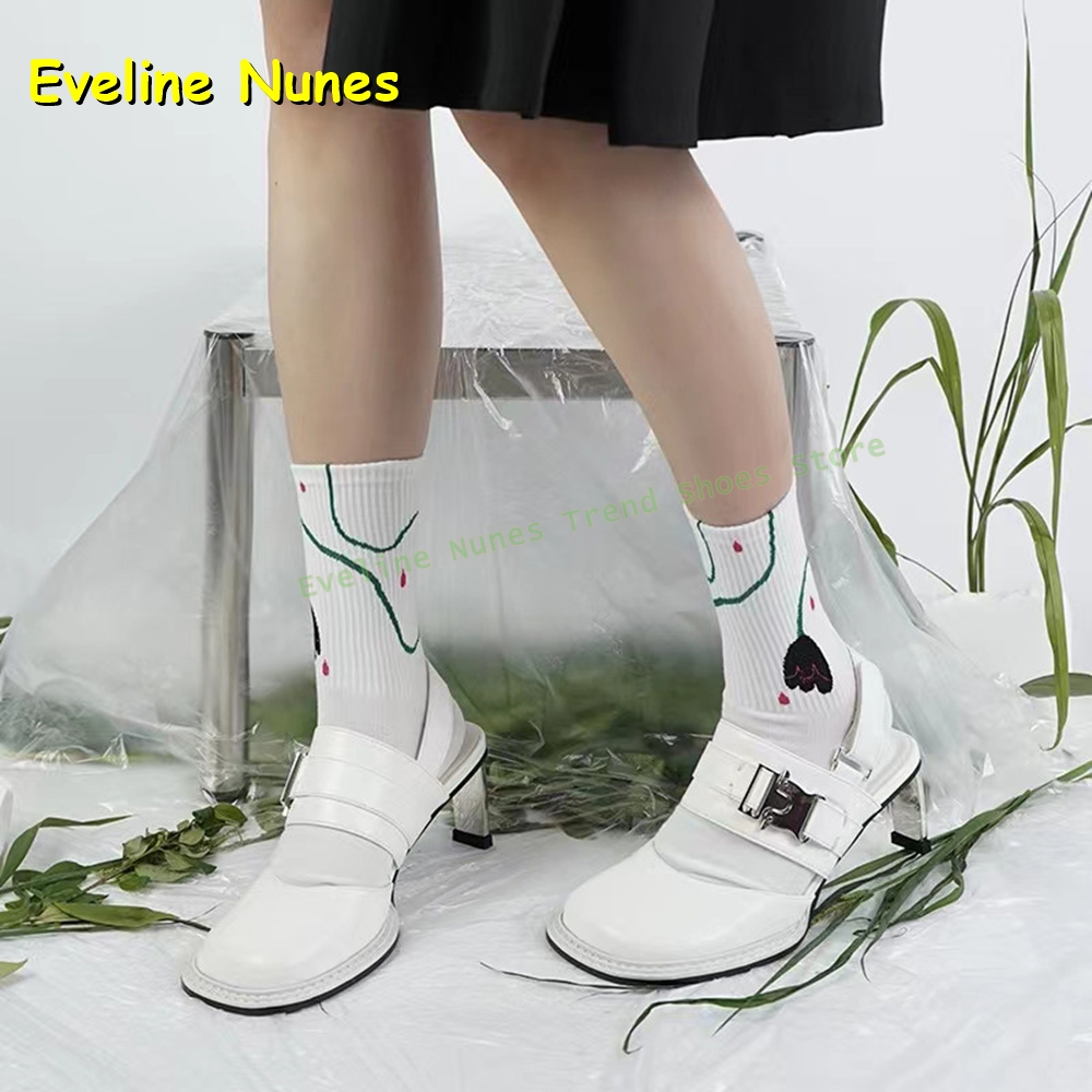 女性用 ブラック スクエアトゥ バックル スリングバック ミ - Square Toe Mule のレビューと価格
