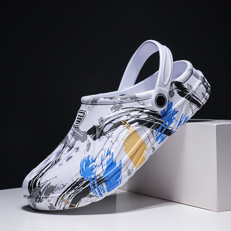 メンズ夏用迷彩柄グラフィティサンダル ガーデンクロッグシュー - Women'S Shoes Crocs のレビューと価格