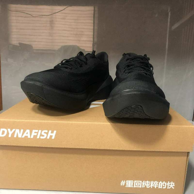 プロのランニングシューズ男性女性用高級ブランドトレーニングシ - Women'S Shoes Vs Men'S Size のレビューと価格