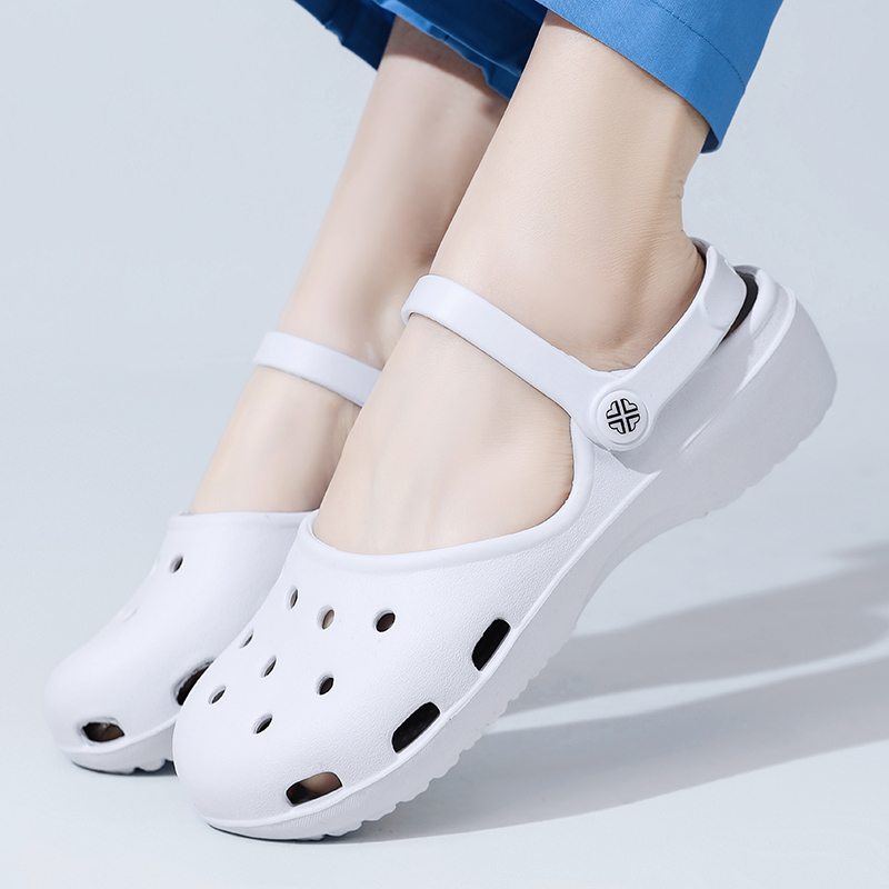 クロックスシューズ レディース 夏用 ソリッドカラー 軽量  - Women'S Shoes Crocs のレビューと価格